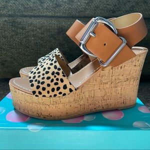 Soda cheetah wedges 6 1/2